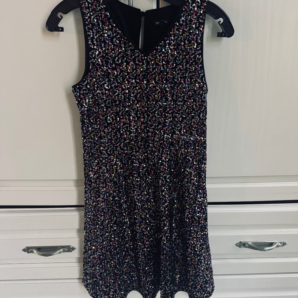 Girls Dress. Brand: ZUNIE , Size 14, Color: Sparkle Black